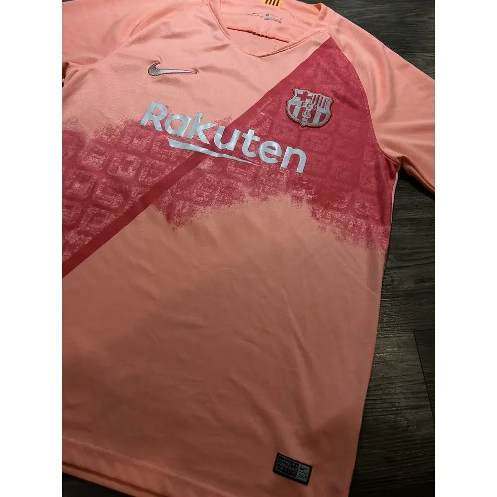 FC Barcelona Nike Salmon Pink 2018/2019 Dri-Fit Men's‎ Large Jersey